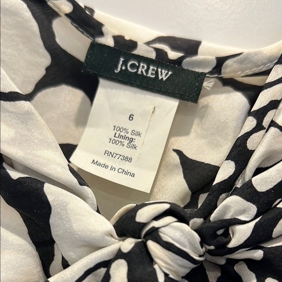 Vintage JCrew- 100% silk - Black and White Patterned Women's Tank- size 6 - Picture 2 of 3